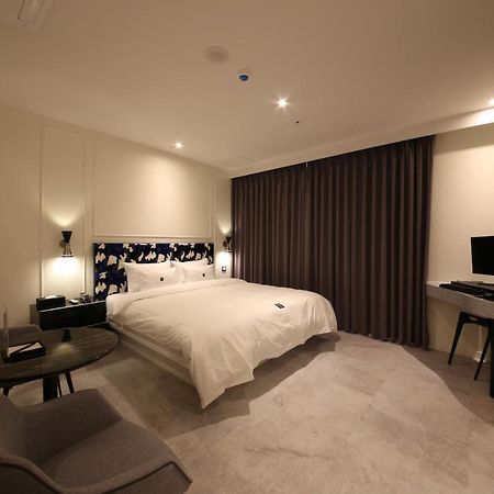 Zam101 Hotel Gimhae Exterior foto